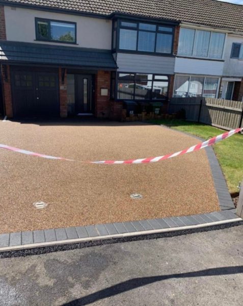 Resin driveway surfacing in Minchinhampton