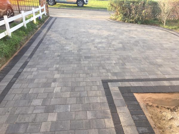 Paving Upton St Leonards