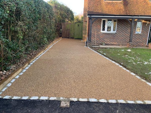 Driveway resin laid in Oakley